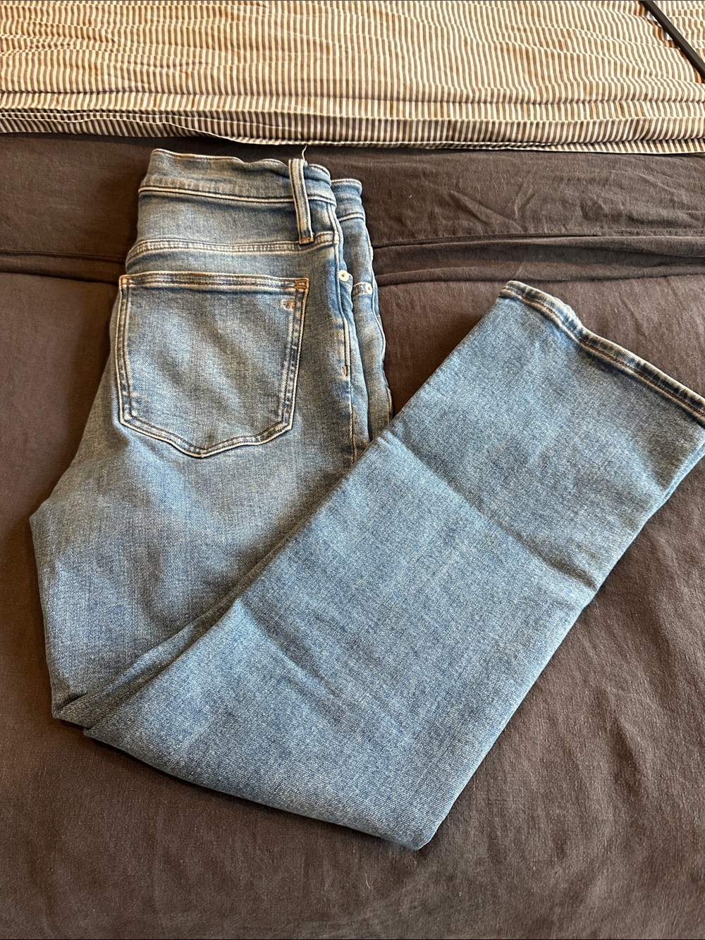 Madewell Mid-Rise Kick Out Jeans
